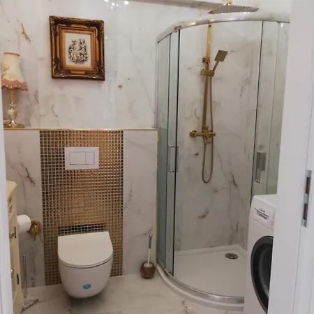 - Platan Tower Διαμέρισμα